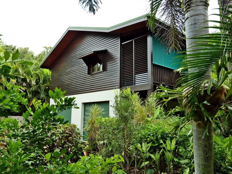 16 Butland Street, Brinsmead QLD 4870