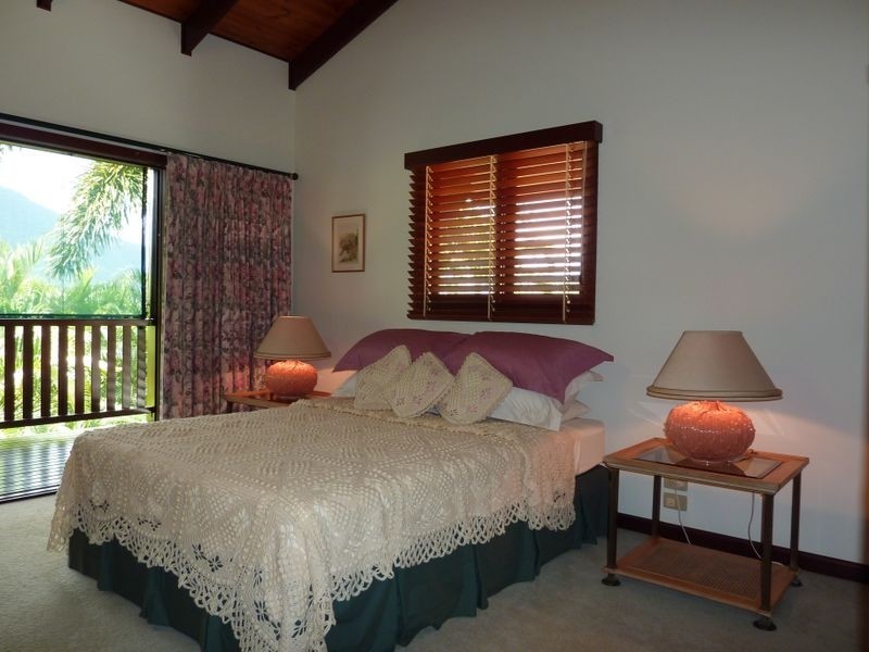 16 Butland Street, Brinsmead QLD 4870