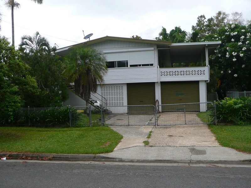 117 Russell Street, Edge Hill QLD 4870