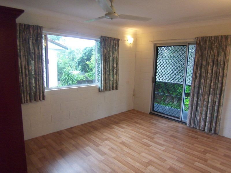 8/5 Thomas Street, Cairns QLD 4870