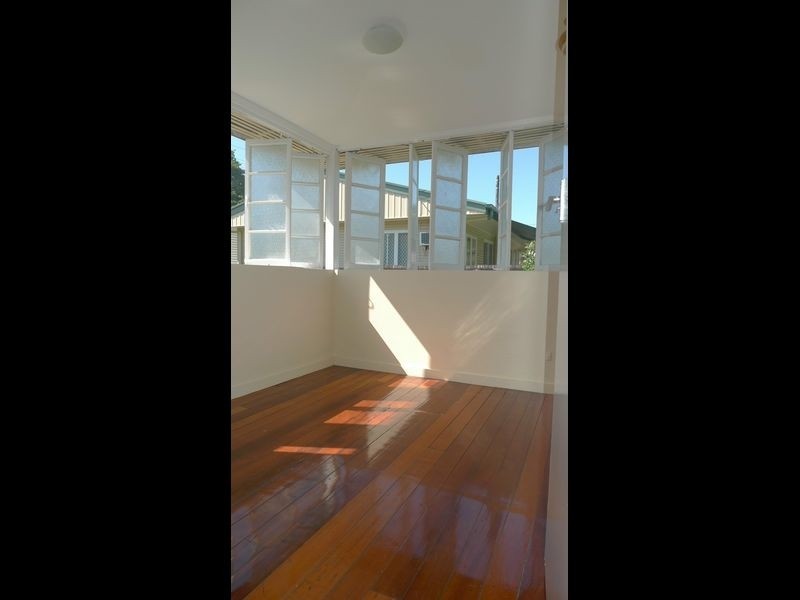 40 English Street, Manunda QLD 4870