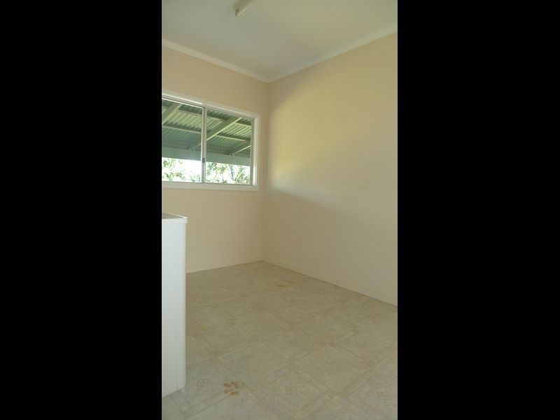 40 English Street, Manunda QLD 4870