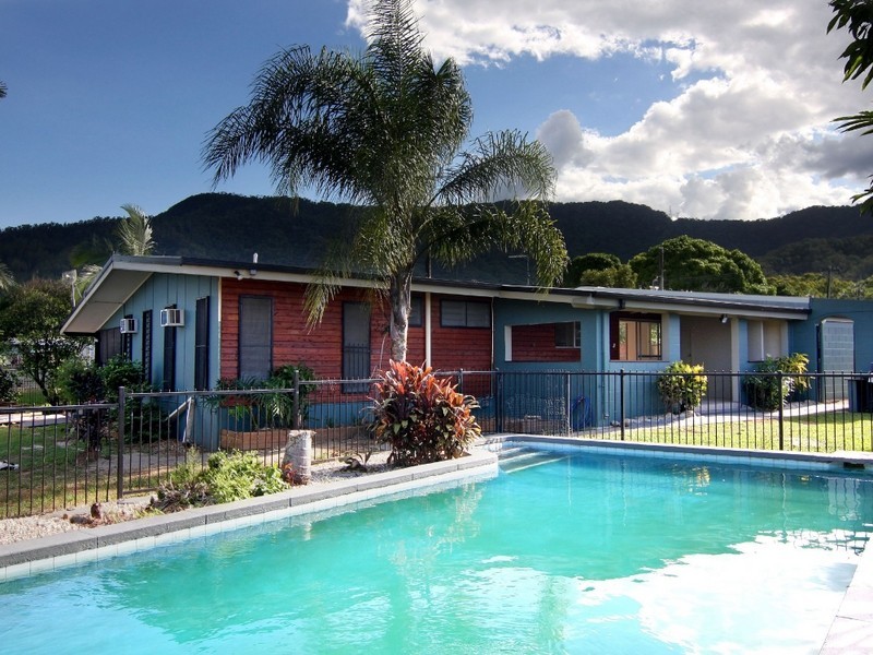 31 Amethyst Street, Bayview Heights QLD 4868