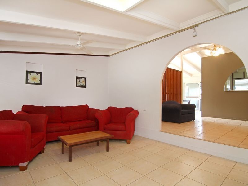 31 Amethyst Street, Bayview Heights QLD 4868