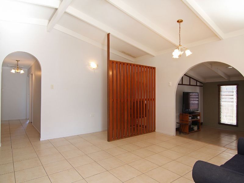31 Amethyst Street, Bayview Heights QLD 4868