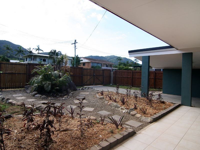 31 Amethyst Street, Bayview Heights QLD 4868