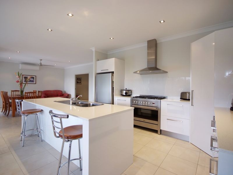 31 Greenock Way, Brinsmead QLD 4870