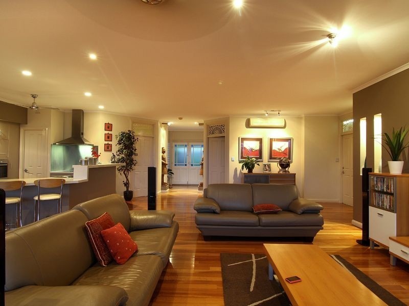 2 Knott Court, Whitfield QLD 4870