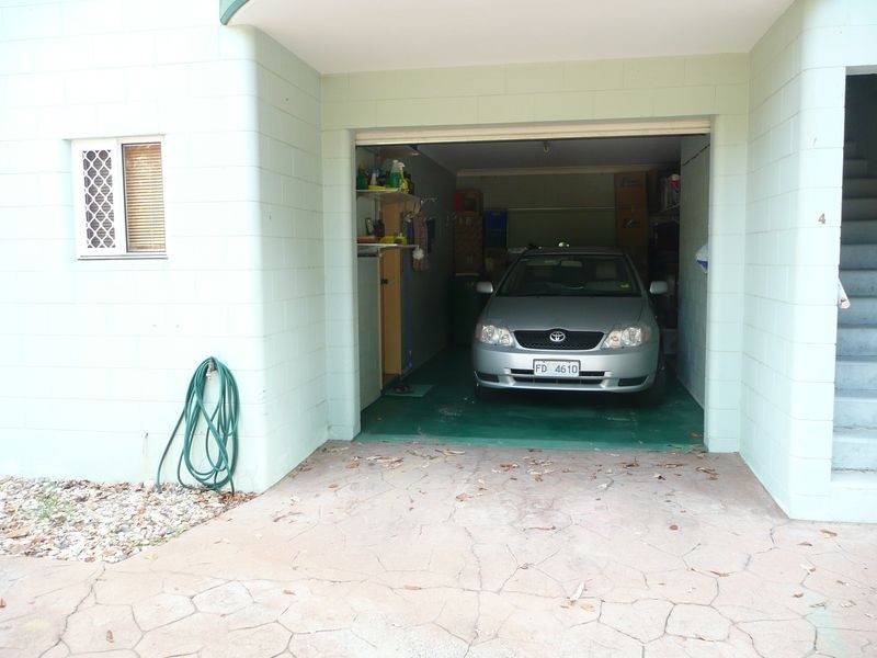 1/215 Kamerunga Road, Freshwater QLD 4870