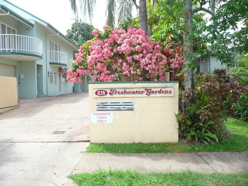 1/215 Kamerunga Road, Freshwater QLD 4870