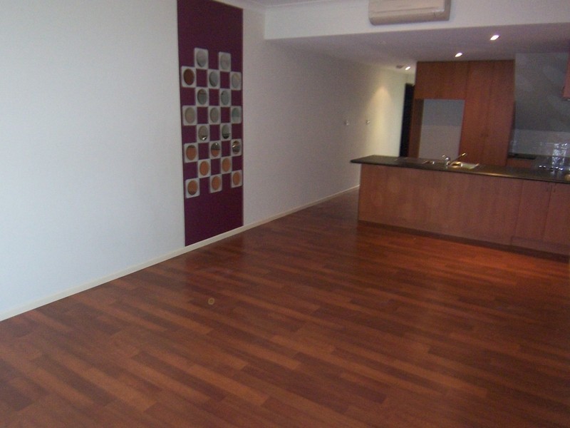 8/9 Grantala Street, Manoora QLD 4870