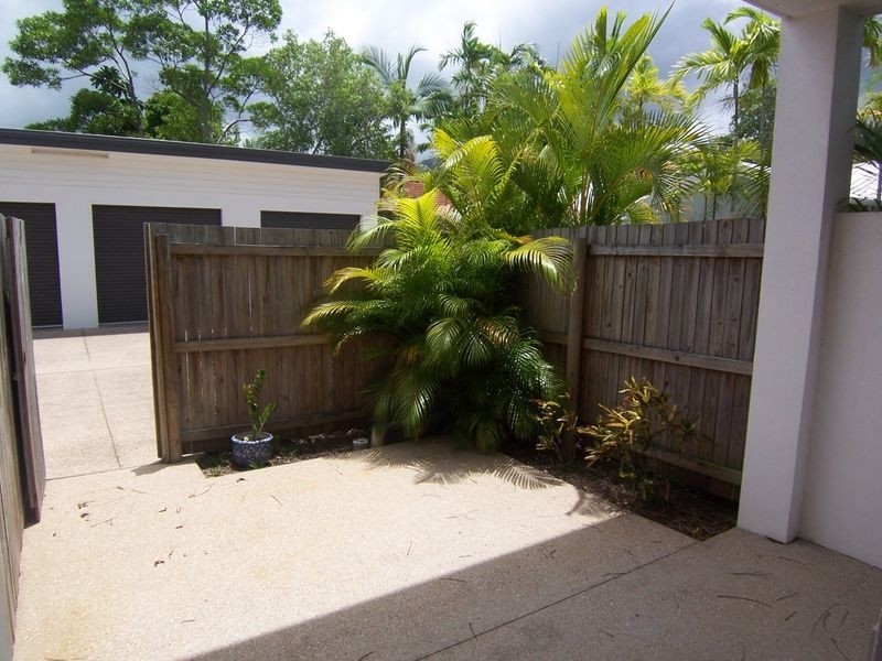 8/9 Grantala Street, Manoora QLD 4870