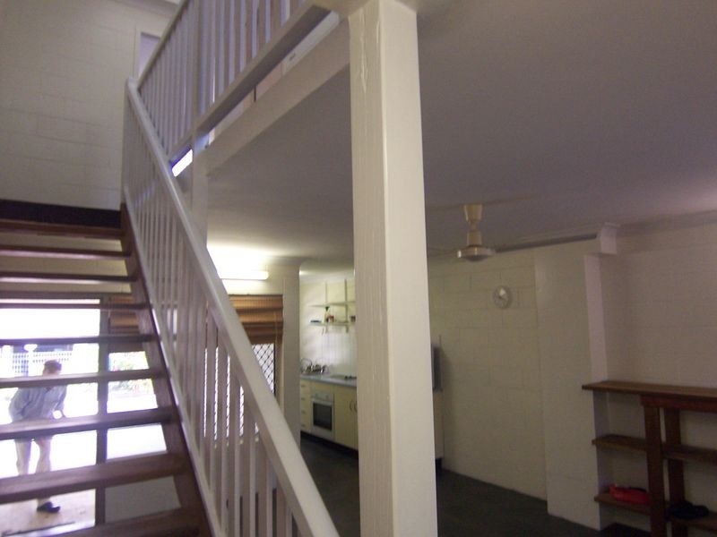 6/10 Crathern Close, Edge Hill QLD 4870