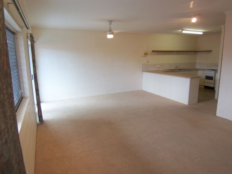 6/20 Springfield Crescent, Manoora QLD 4870