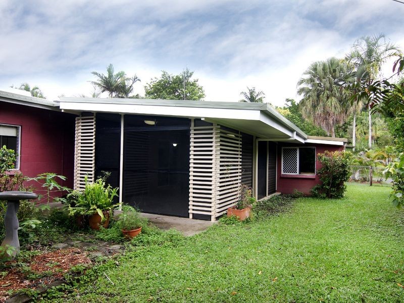 29 Hobson Drive, Brinsmead QLD 4870