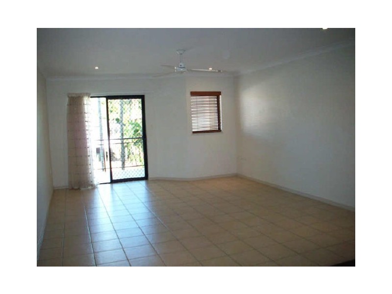 3/72 Digger Street, Cairns North QLD 4870