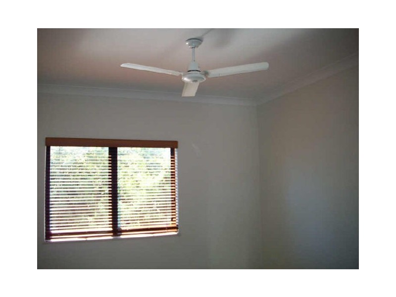 3/72 Digger Street, Cairns North QLD 4870