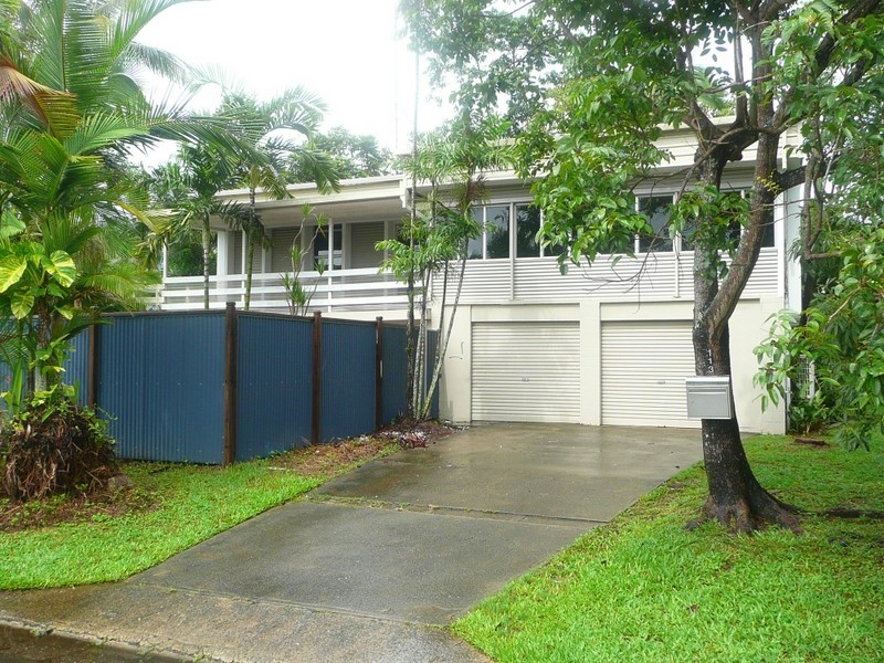 113 Greenslopes Street, Edge Hill QLD 4870