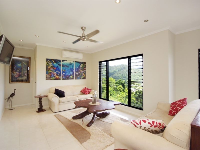 17 The Peak, Brinsmead QLD 4870