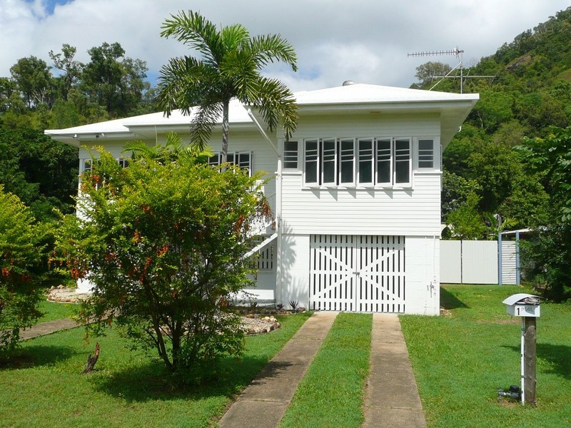 1 Vulcan Street, Aeroglen QLD 4870