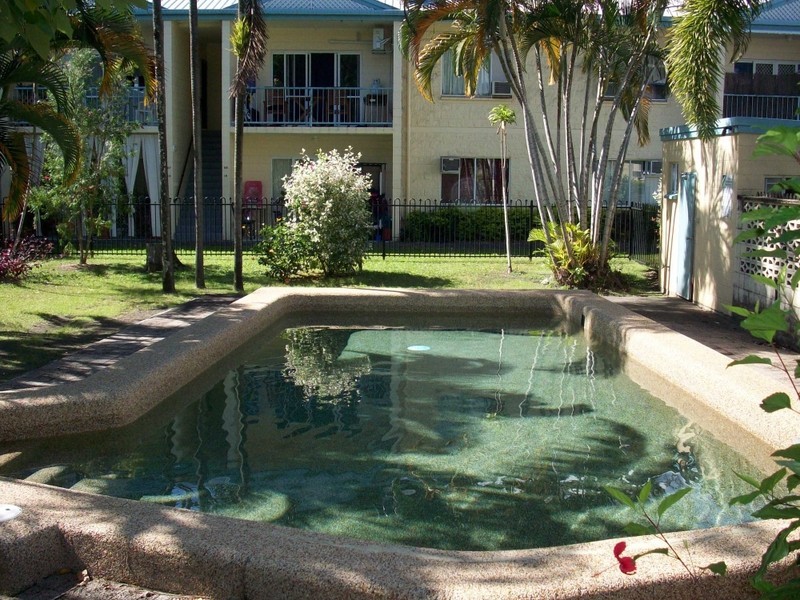 Manoora QLD 4870
