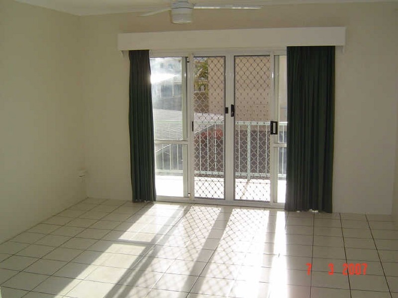 Manoora QLD 4870