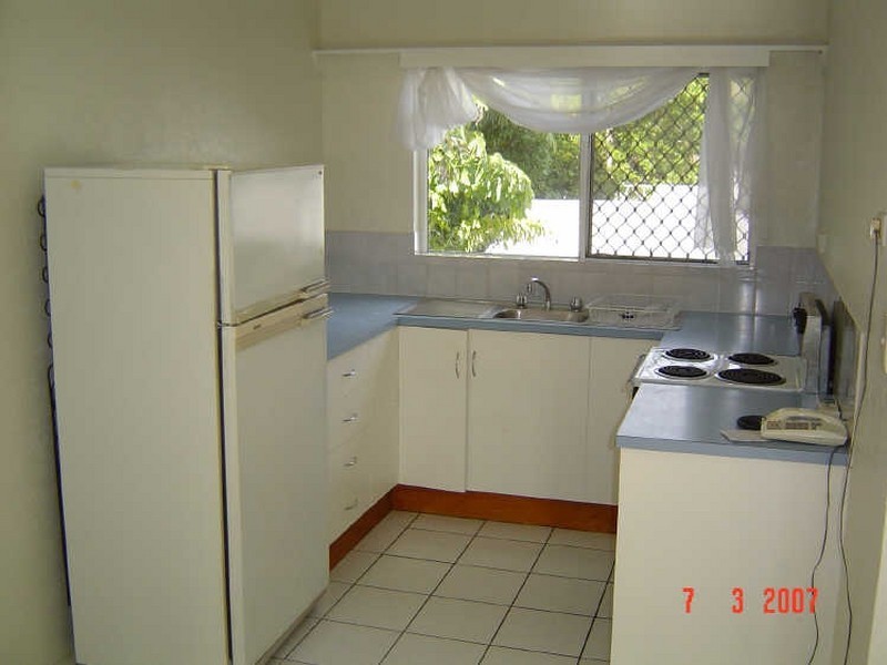 Manoora QLD 4870