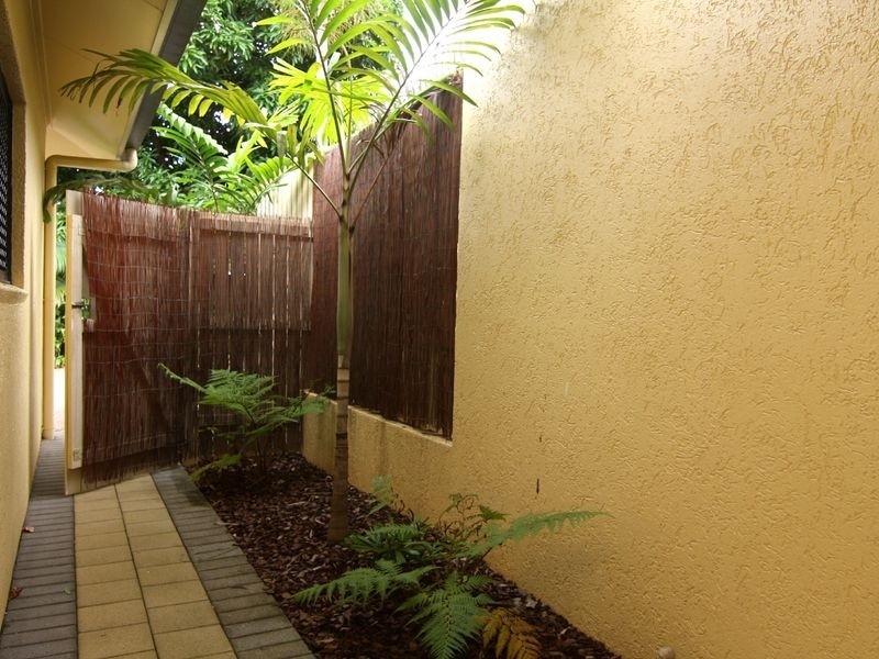 12/11 Stratford Parade, Stratford QLD 4870