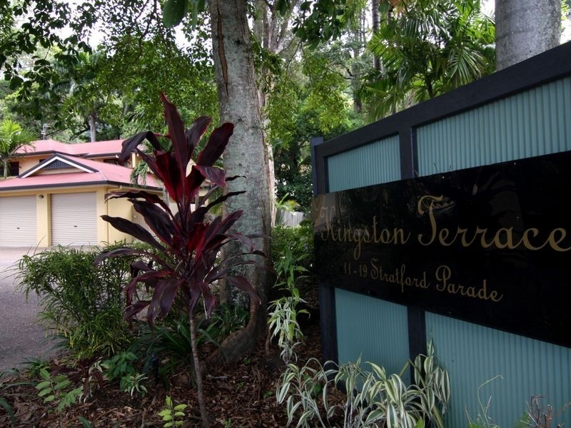 12/11 Stratford Parade, Stratford QLD 4870