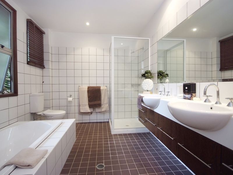 27-29 Bellevue Crescent, Edge Hill QLD 4870