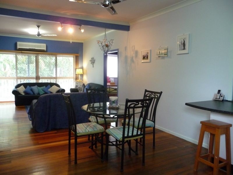 3-5 Johnston Street, Stratford QLD 4870