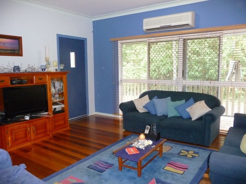 3-5 Johnston Street, Stratford QLD 4870