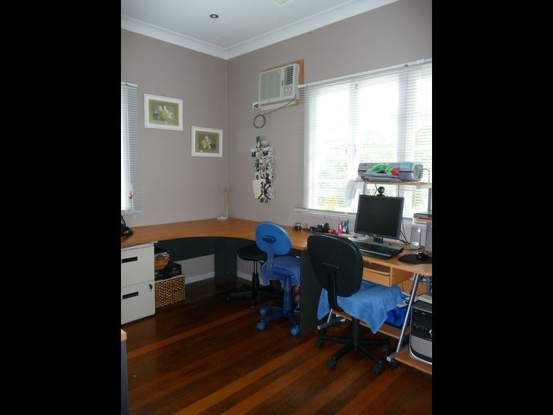 3-5 Johnston Street, Stratford QLD 4870