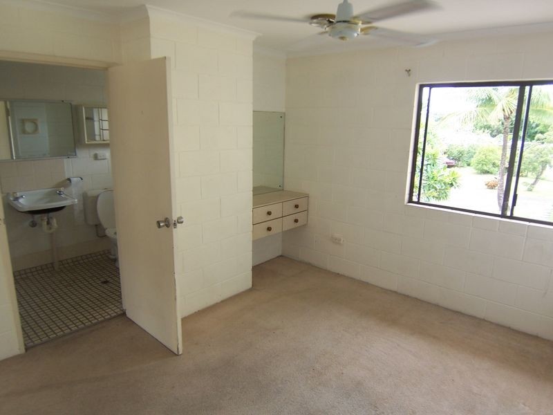 31/6 Hector Close, Westcourt QLD 4870