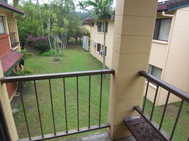 31/6 Hector Close, Westcourt QLD 4870