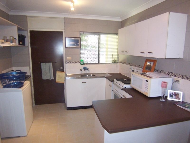 4/120 Greenslopes Street, Edge Hill QLD 4870