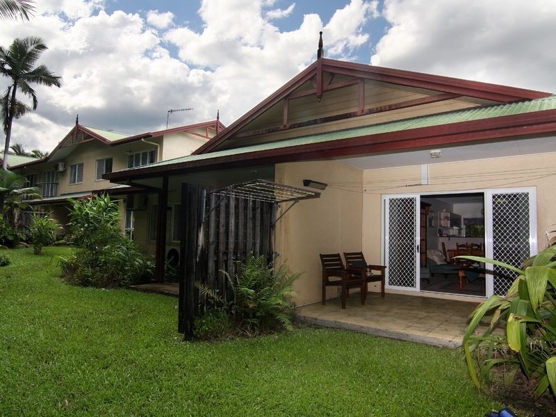 1/1 McGregor Street, Mooroobool QLD 4870