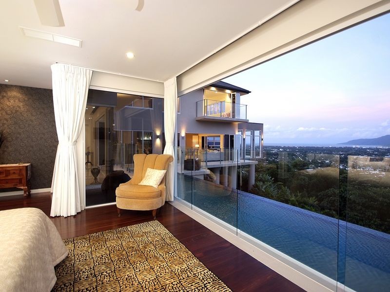 105 Summerhill Drive, Mooroobool QLD 4870