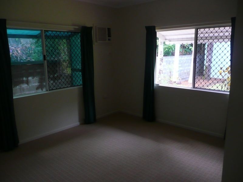 14 Harrison Close, Kanimbla QLD 4870