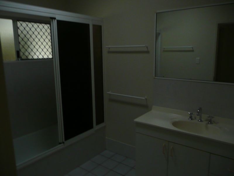 14 Harrison Close, Kanimbla QLD 4870