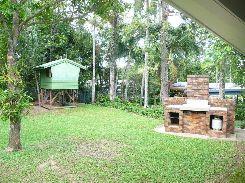 14 Harrison Close, Kanimbla QLD 4870