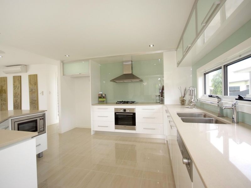 1 Hockey Avenue, Smithfield QLD 4878