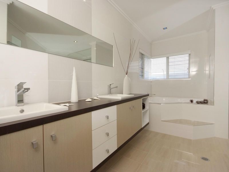 1 Hockey Avenue, Smithfield QLD 4878