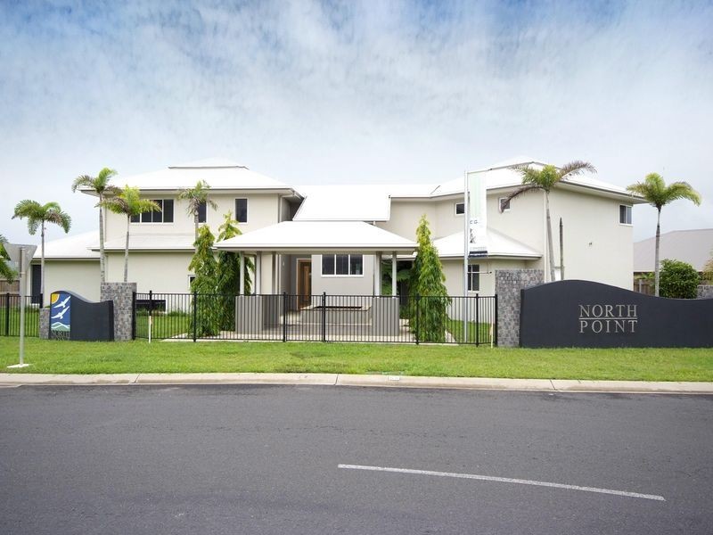 1 Hockey Avenue, Smithfield QLD 4878