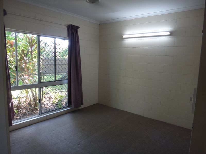 2/38 Ireland Crescent, Whitfield QLD 4870