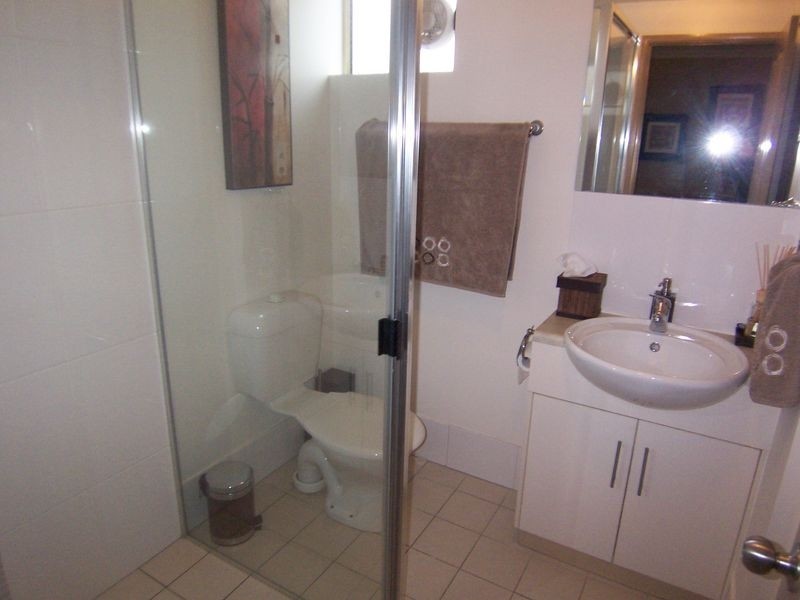 17/210 Grafton Street, Cairns North QLD 4870