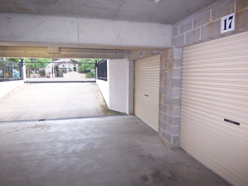 17/210 Grafton Street, Cairns North QLD 4870