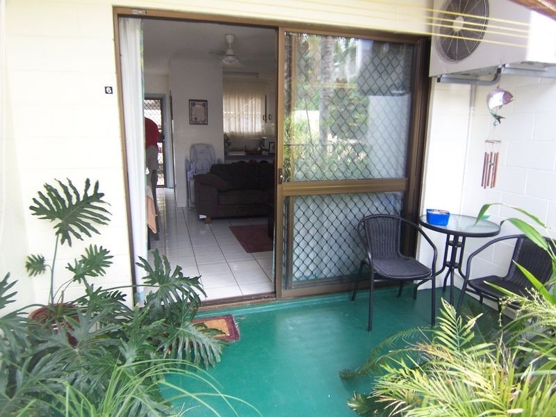 6/215 Mcleod Street, Cairns QLD 4870