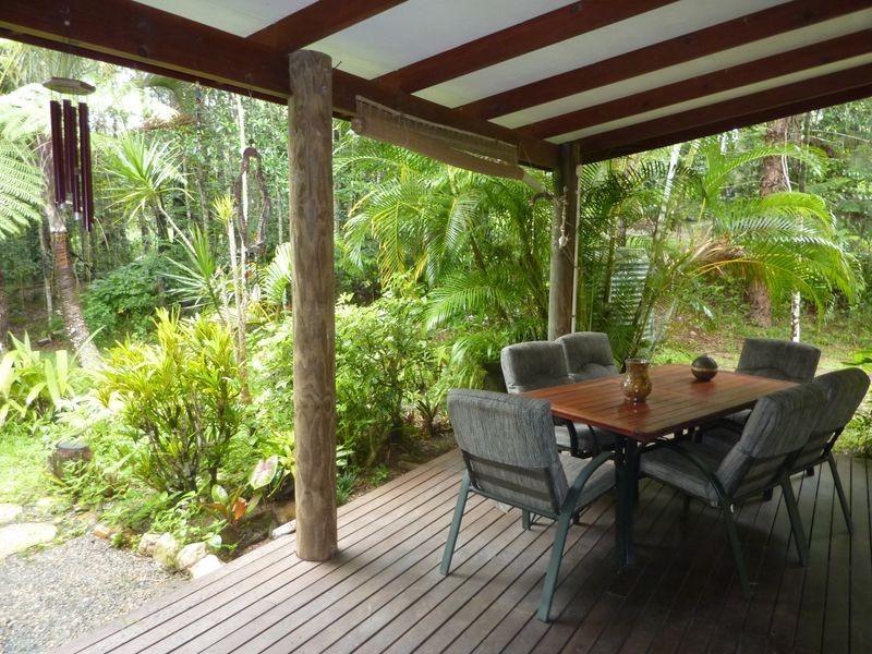 2 Leilas Way, Kuranda QLD 4881