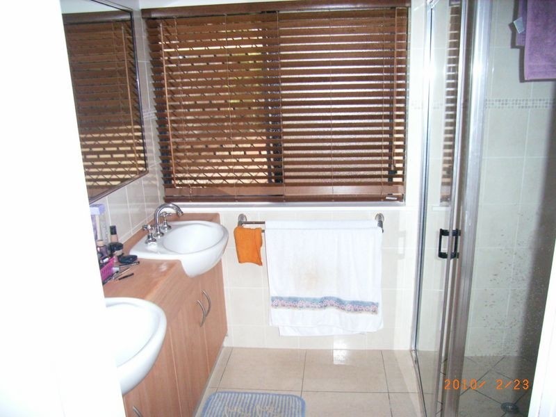 19 Chesterfield Close, Brinsmead QLD 4870